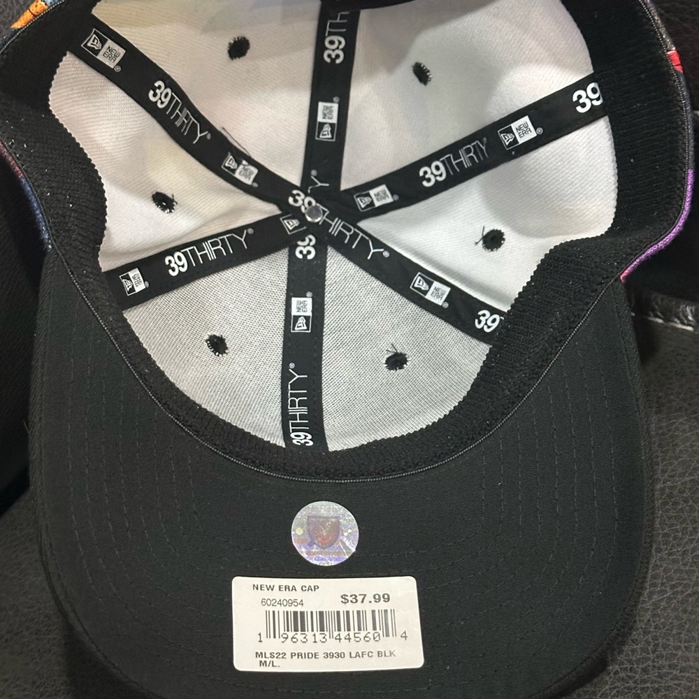 New Era Los Angeles FC '22 39Thirty Pride Stretch Hat M/L - Picture 4 of 5